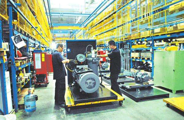 柳州富达机械有限公司外方经理来西玛电机参观考察。